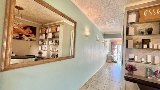 7 Bedroom Property for Sale in Uvongo KwaZulu-Natal