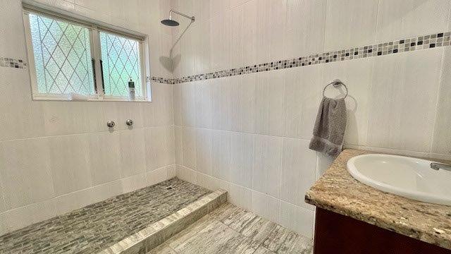 7 Bedroom Property for Sale in Uvongo KwaZulu-Natal