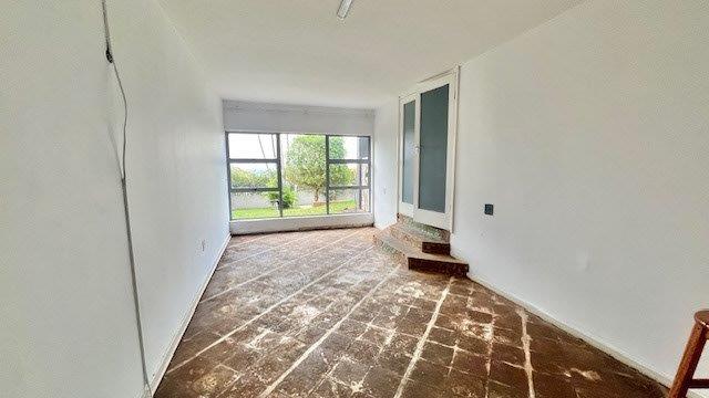 7 Bedroom Property for Sale in Uvongo KwaZulu-Natal