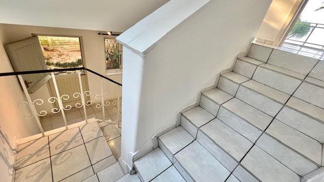 7 Bedroom Property for Sale in Uvongo KwaZulu-Natal