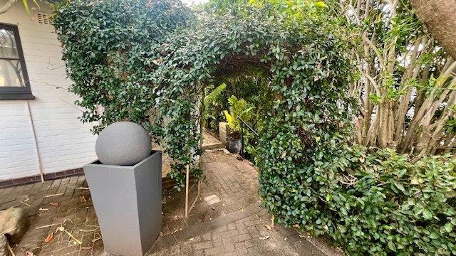 7 Bedroom Property for Sale in Uvongo KwaZulu-Natal