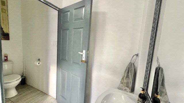 7 Bedroom Property for Sale in Uvongo KwaZulu-Natal