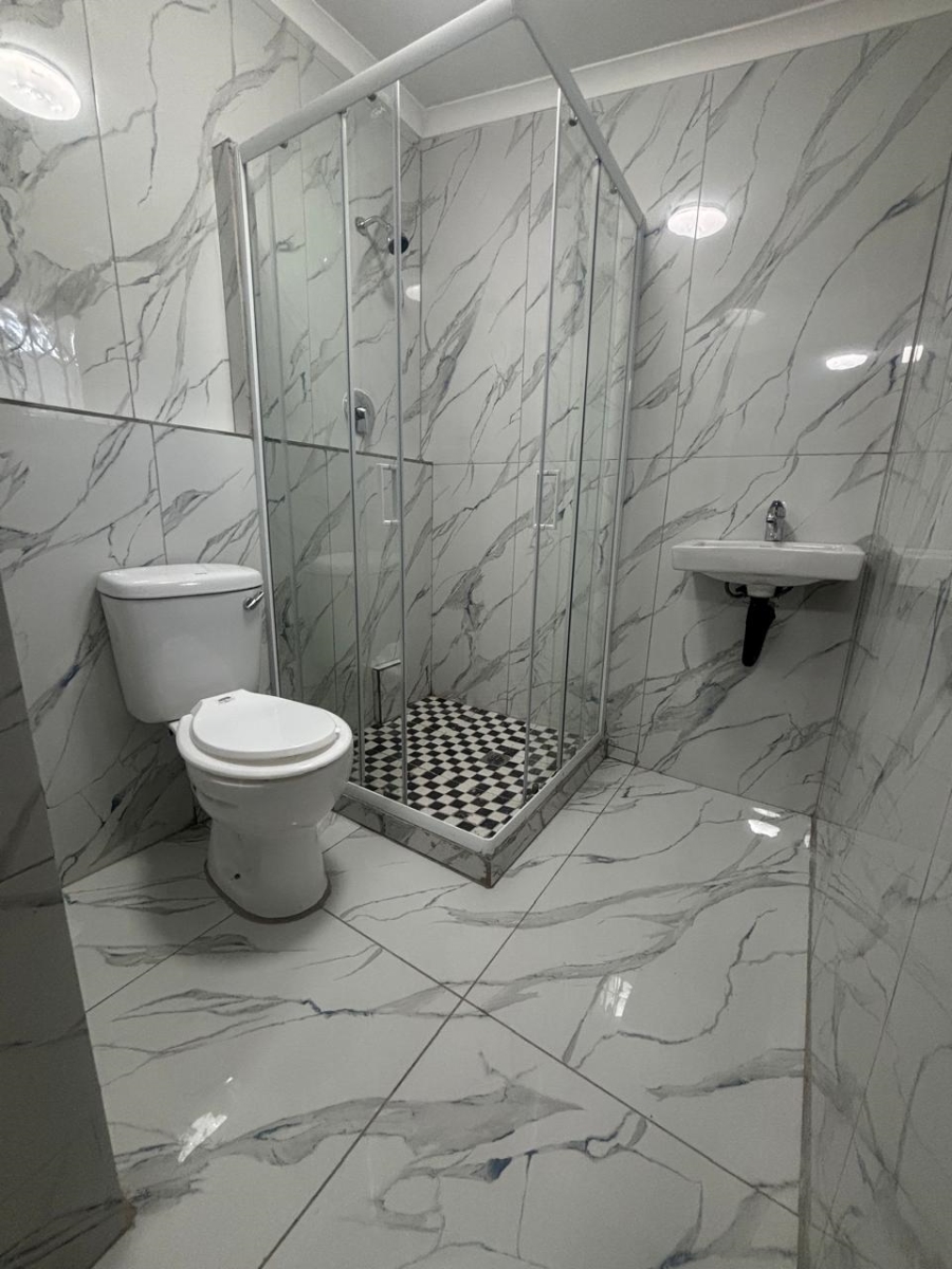 To Let 1 Bedroom Property for Rent in Glenmore KwaZulu-Natal