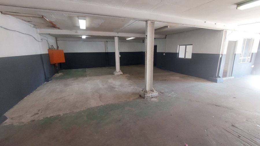 To Let commercial Property for Rent in Malvern KwaZulu-Natal
