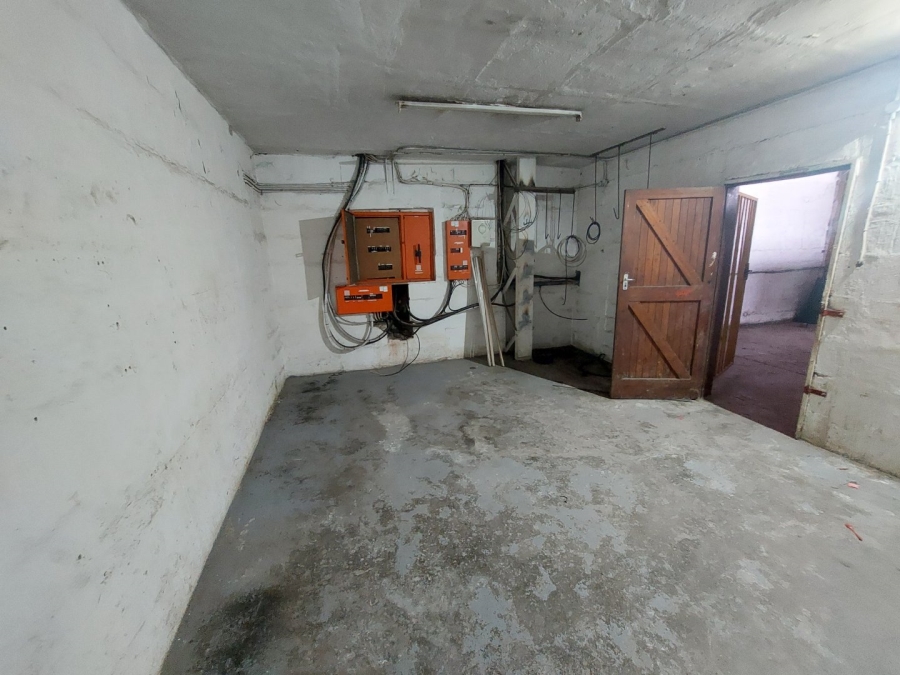To Let commercial Property for Rent in Malvern KwaZulu-Natal