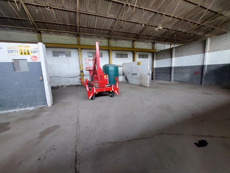 To Let commercial Property for Rent in Malvern KwaZulu-Natal