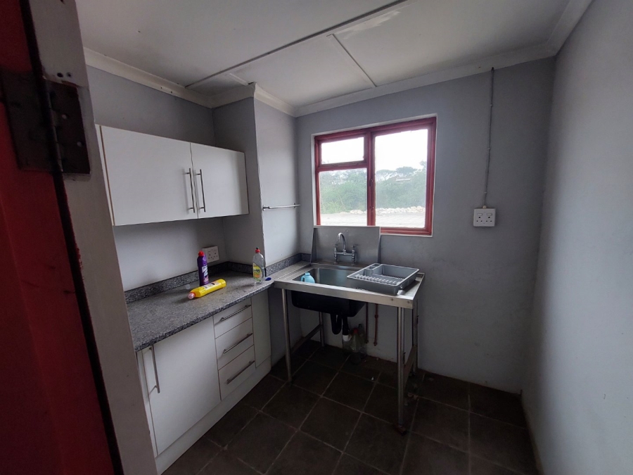 To Let commercial Property for Rent in Malvern KwaZulu-Natal