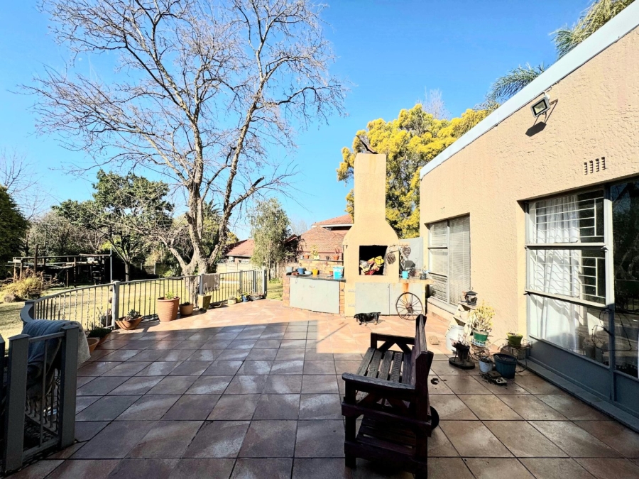 3 Bedroom Property for Sale in Schuinshoogte KwaZulu-Natal