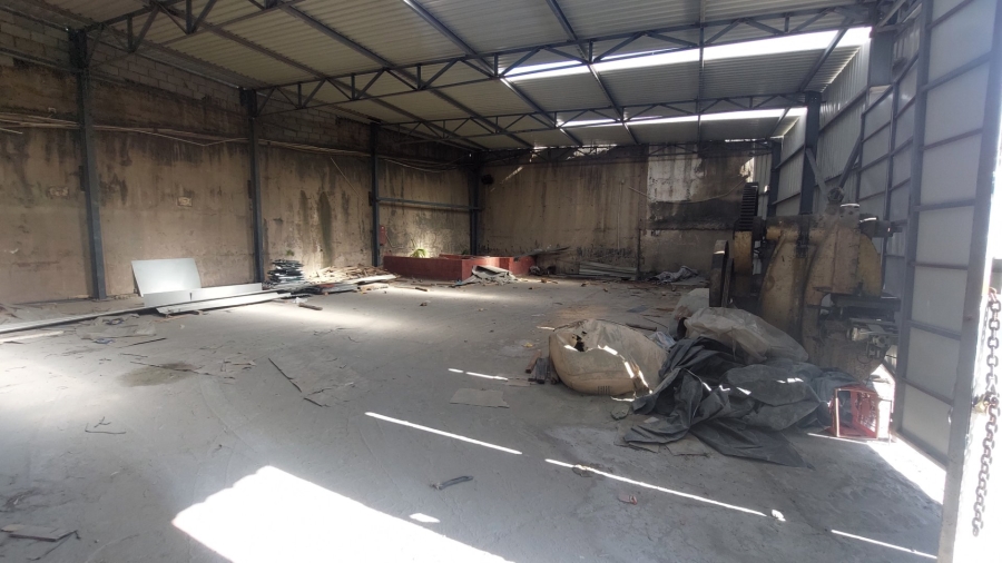 To Let commercial Property for Rent in Malvern KwaZulu-Natal