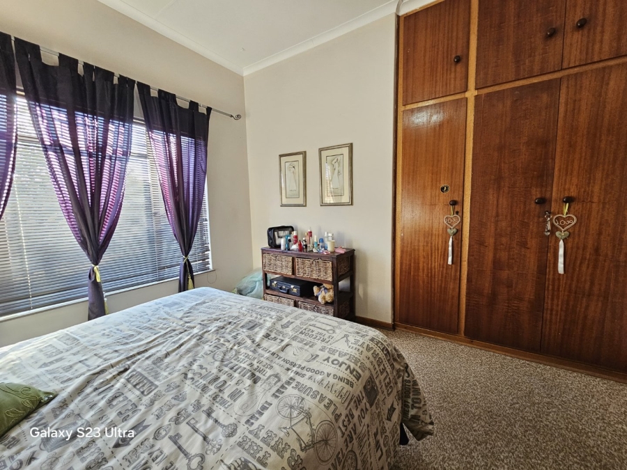 4 Bedroom Property for Sale in Aviary Hill KwaZulu-Natal