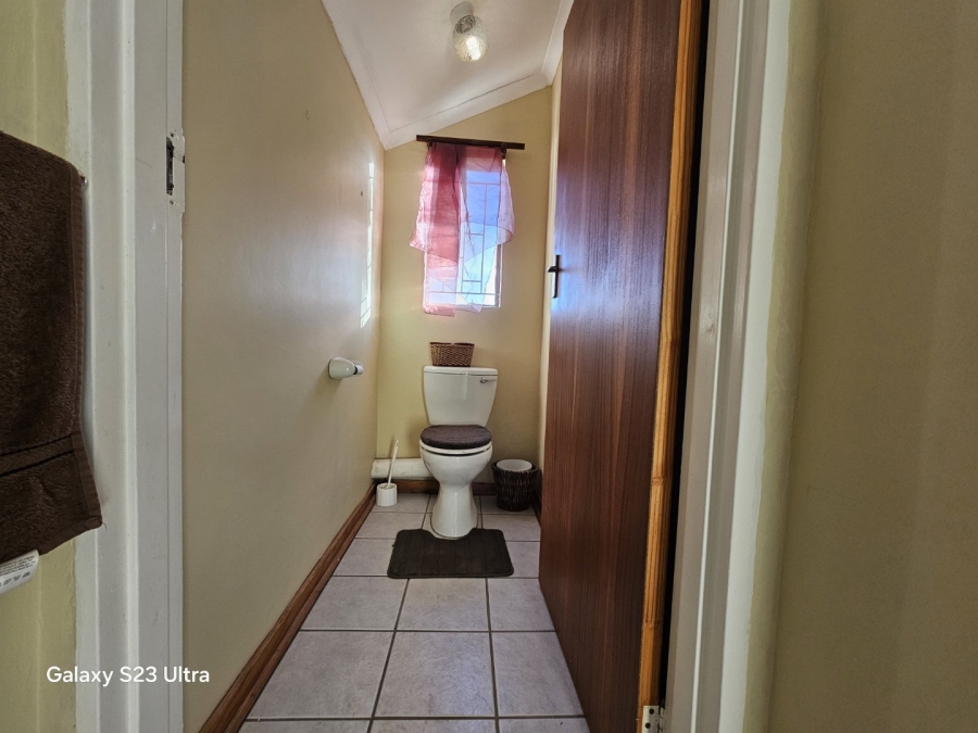 4 Bedroom Property for Sale in Aviary Hill KwaZulu-Natal