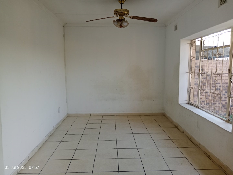 2 Bedroom Property for Sale in Pietermaritzburg Central KwaZulu-Natal