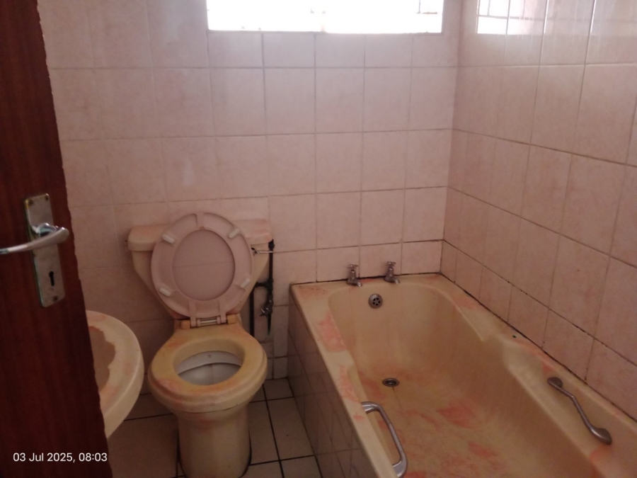 2 Bedroom Property for Sale in Pietermaritzburg Central KwaZulu-Natal