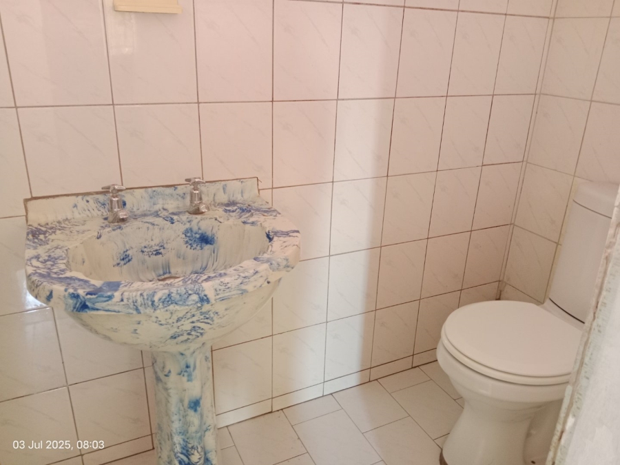 2 Bedroom Property for Sale in Pietermaritzburg Central KwaZulu-Natal