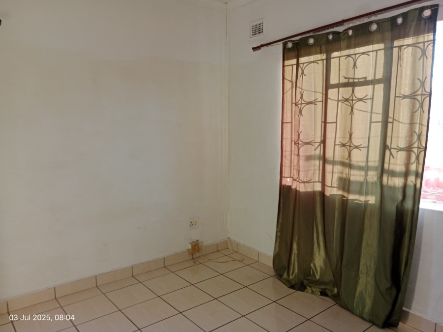2 Bedroom Property for Sale in Pietermaritzburg Central KwaZulu-Natal
