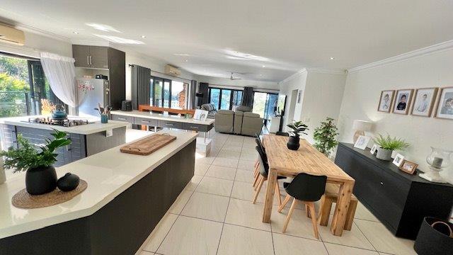 3 Bedroom Property for Sale in Shelly Beach KwaZulu-Natal