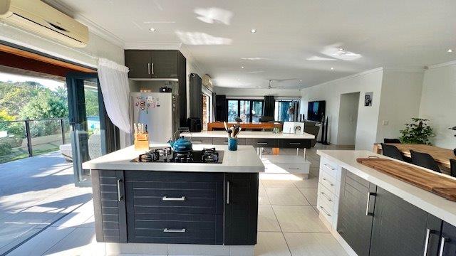 3 Bedroom Property for Sale in Shelly Beach KwaZulu-Natal