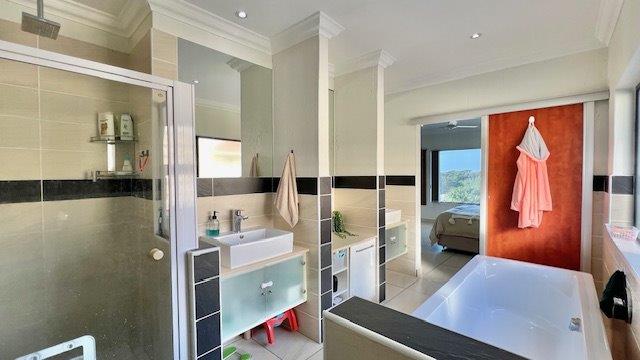3 Bedroom Property for Sale in Shelly Beach KwaZulu-Natal