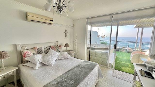 3 Bedroom Property for Sale in Manaba Beach KwaZulu-Natal