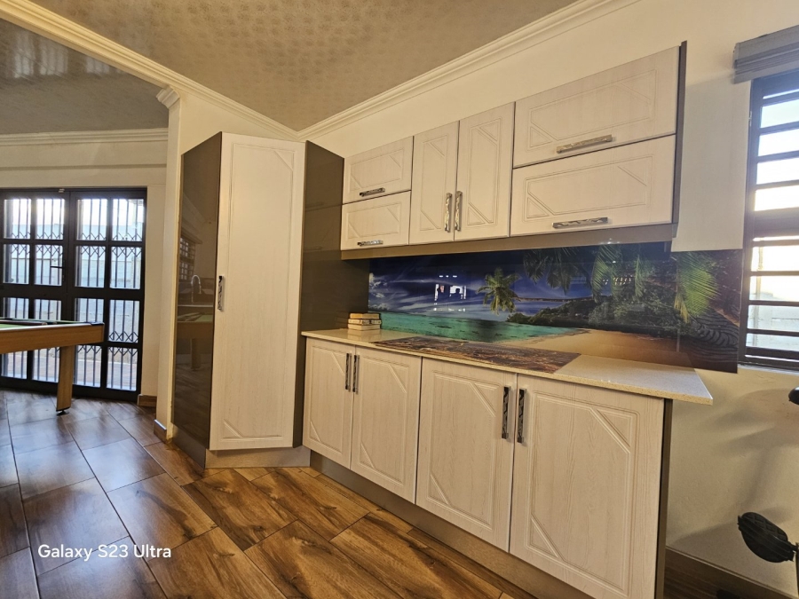 4 Bedroom Property for Sale in Richview KwaZulu-Natal