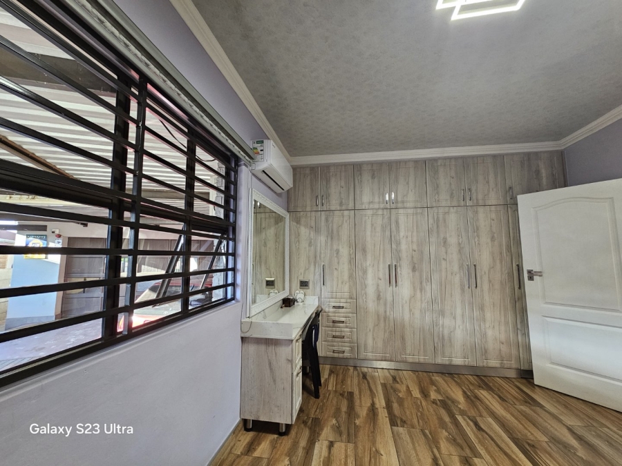 4 Bedroom Property for Sale in Richview KwaZulu-Natal