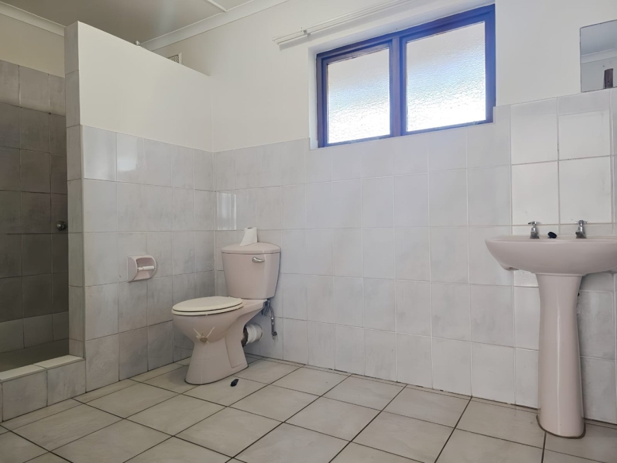 To Let 1 Bedroom Property for Rent in Blythedale KwaZulu-Natal