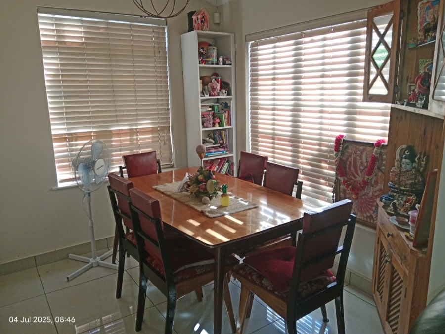 2 Bedroom Property for Sale in Montrose KwaZulu-Natal