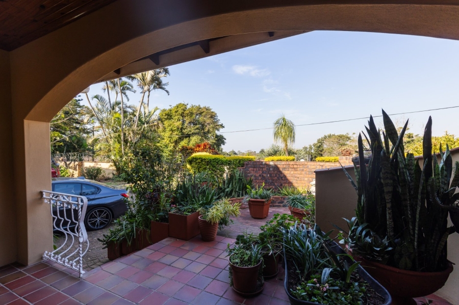 3 Bedroom Property for Sale in Umtentweni KwaZulu-Natal