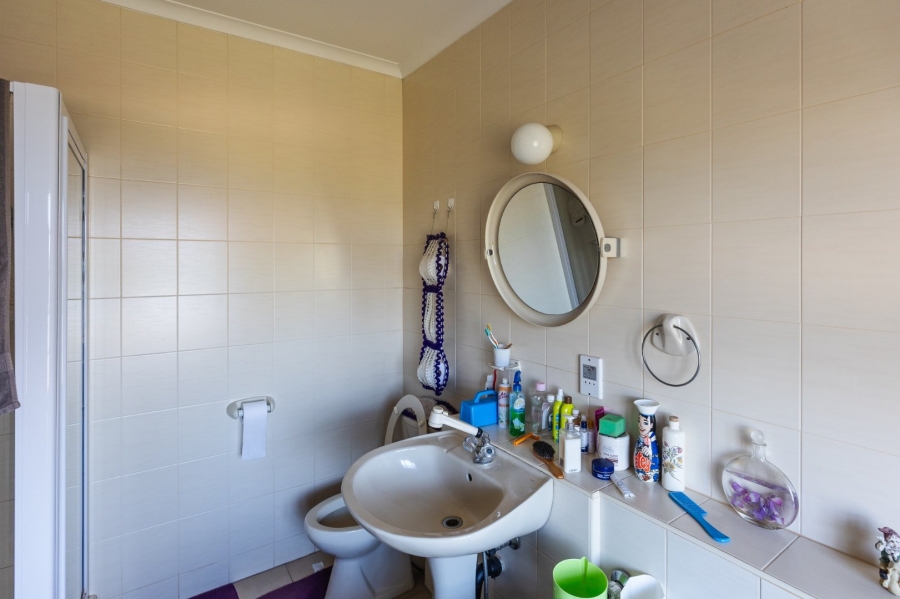 3 Bedroom Property for Sale in Umtentweni KwaZulu-Natal