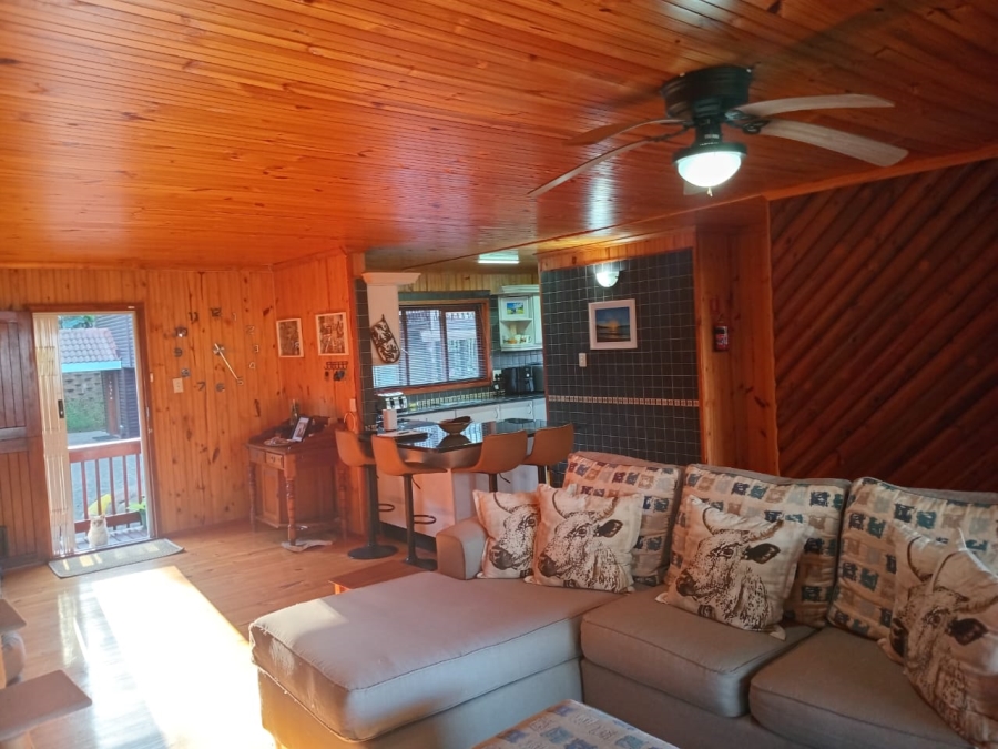 3 Bedroom Property for Sale in Southport KwaZulu-Natal