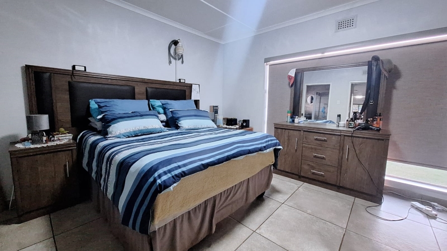4 Bedroom Property for Sale in Glencoe KwaZulu-Natal