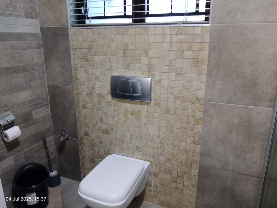 3 Bedroom Property for Sale in Raisethorpe KwaZulu-Natal