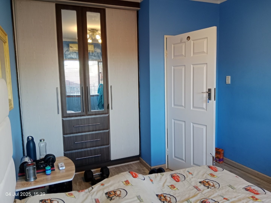 3 Bedroom Property for Sale in Raisethorpe KwaZulu-Natal