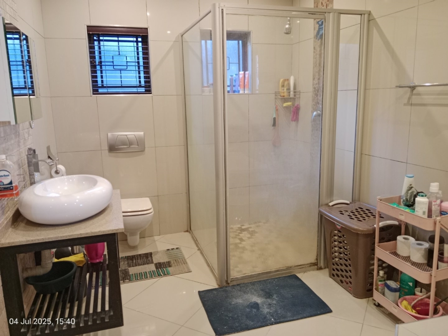 3 Bedroom Property for Sale in Raisethorpe KwaZulu-Natal