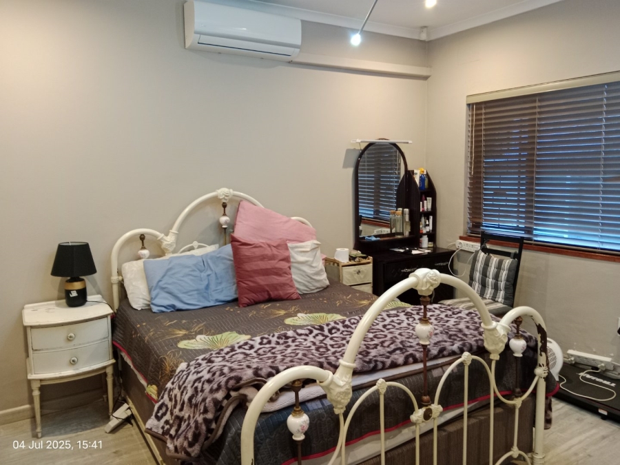 3 Bedroom Property for Sale in Raisethorpe KwaZulu-Natal