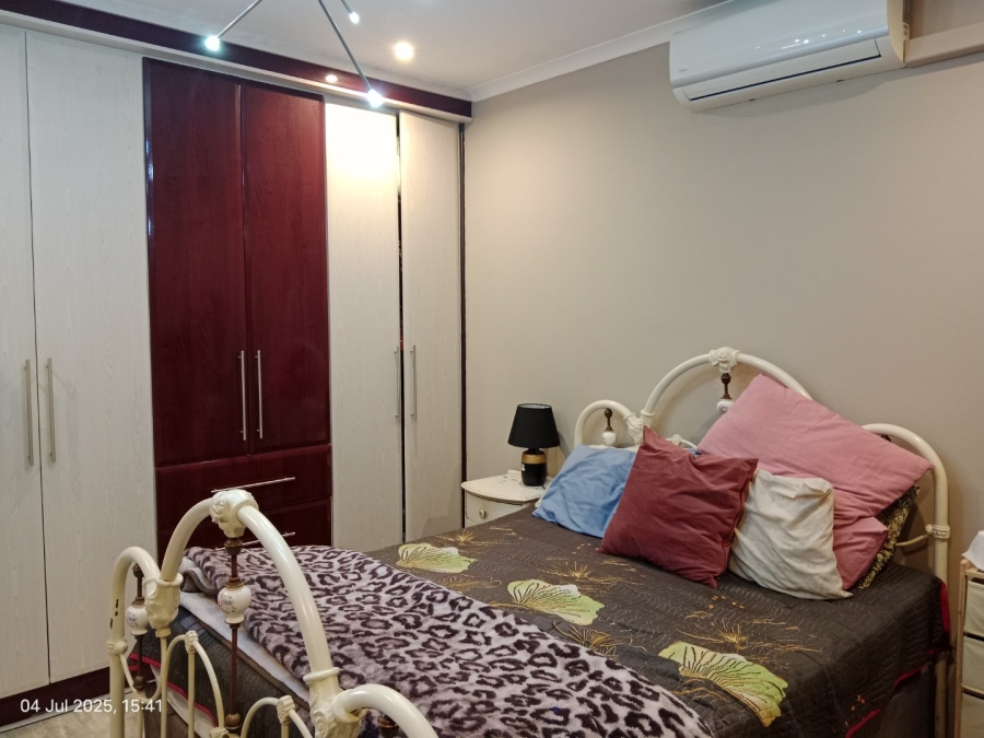 3 Bedroom Property for Sale in Raisethorpe KwaZulu-Natal