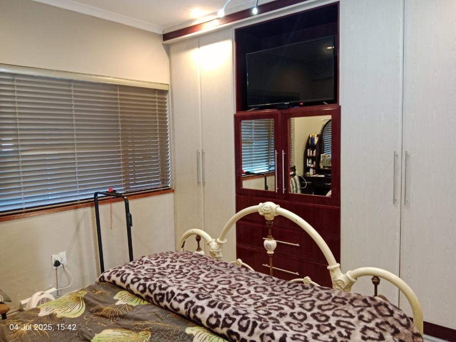 3 Bedroom Property for Sale in Raisethorpe KwaZulu-Natal