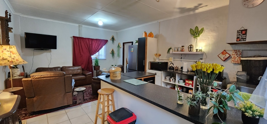 4 Bedroom Property for Sale in Umtentweni KwaZulu-Natal