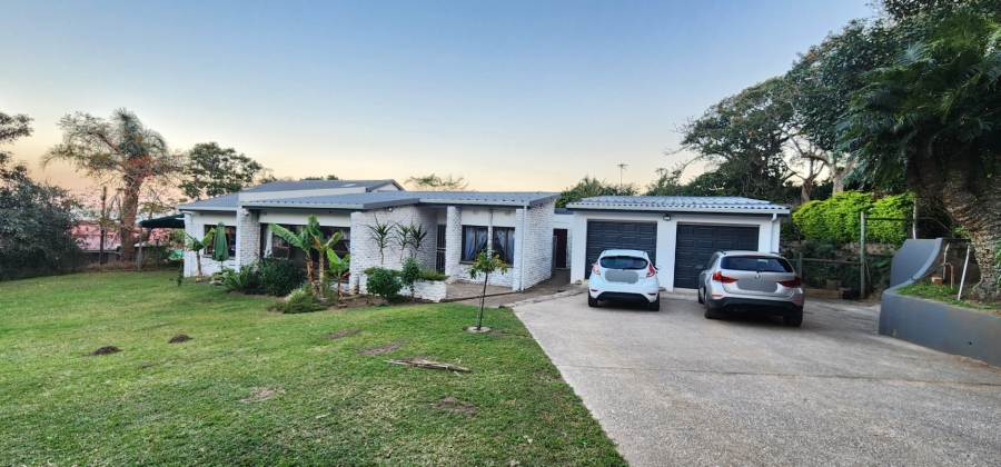 4 Bedroom Property for Sale in Umtentweni KwaZulu-Natal