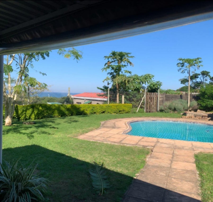 4 Bedroom Property for Sale in Umtentweni KwaZulu-Natal