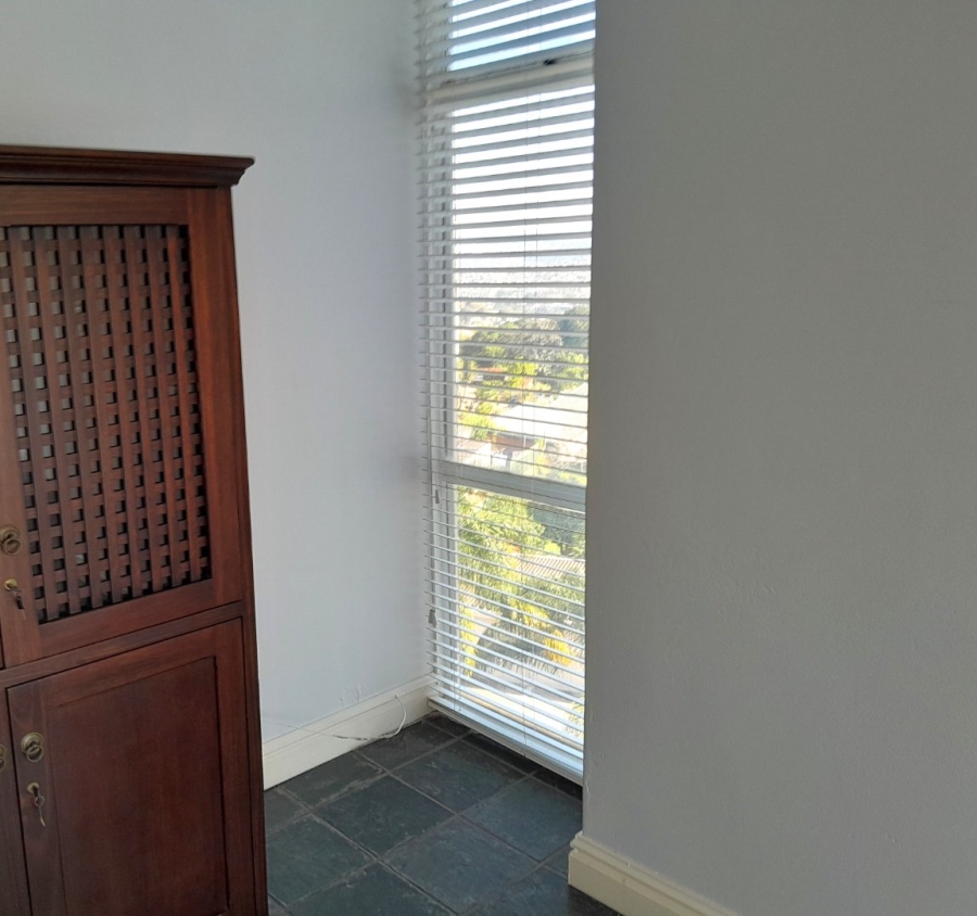 2 Bedroom Property for Sale in Westridge KwaZulu-Natal