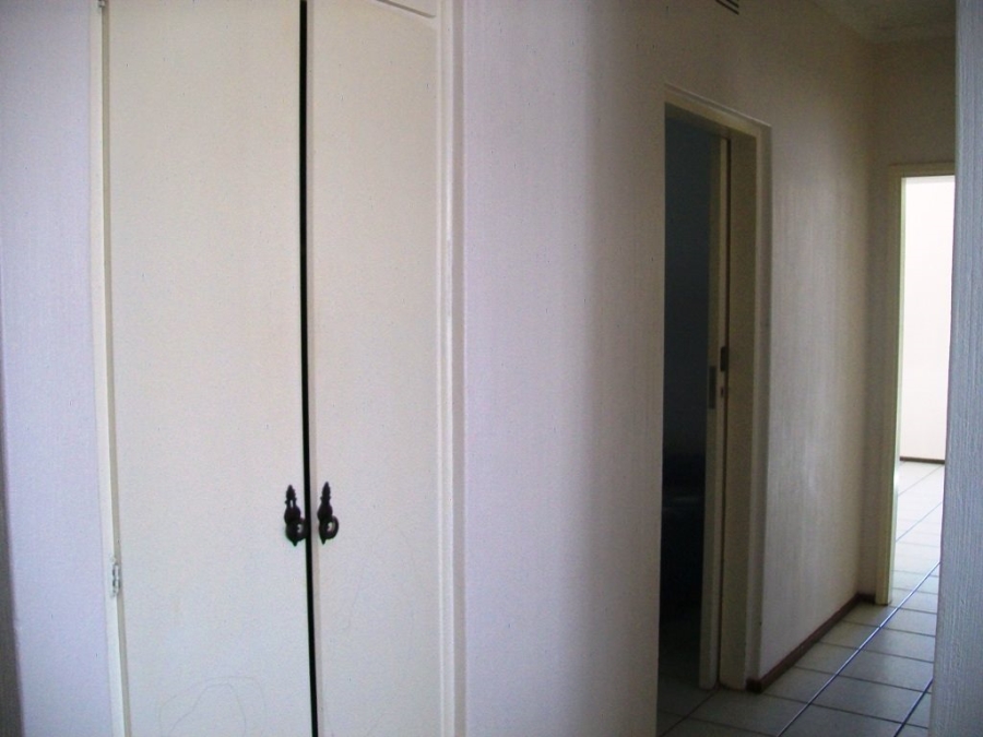 3 Bedroom Property for Sale in Uvongo KwaZulu-Natal