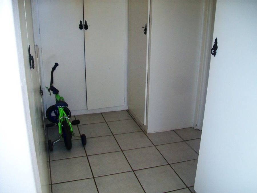 3 Bedroom Property for Sale in Uvongo KwaZulu-Natal