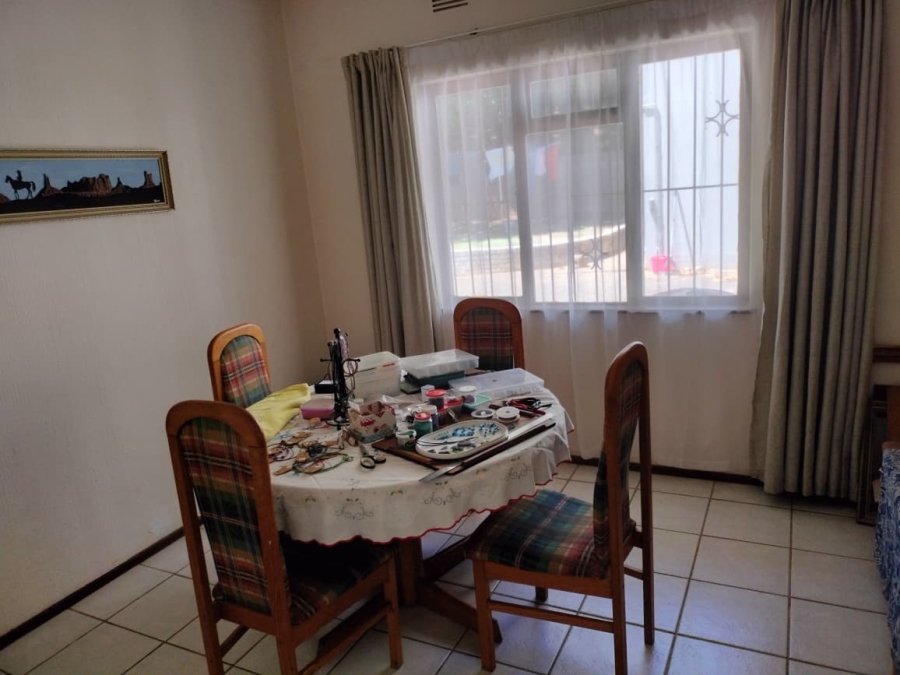 3 Bedroom Property for Sale in Uvongo KwaZulu-Natal