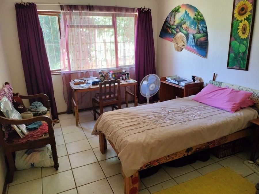 3 Bedroom Property for Sale in Uvongo KwaZulu-Natal