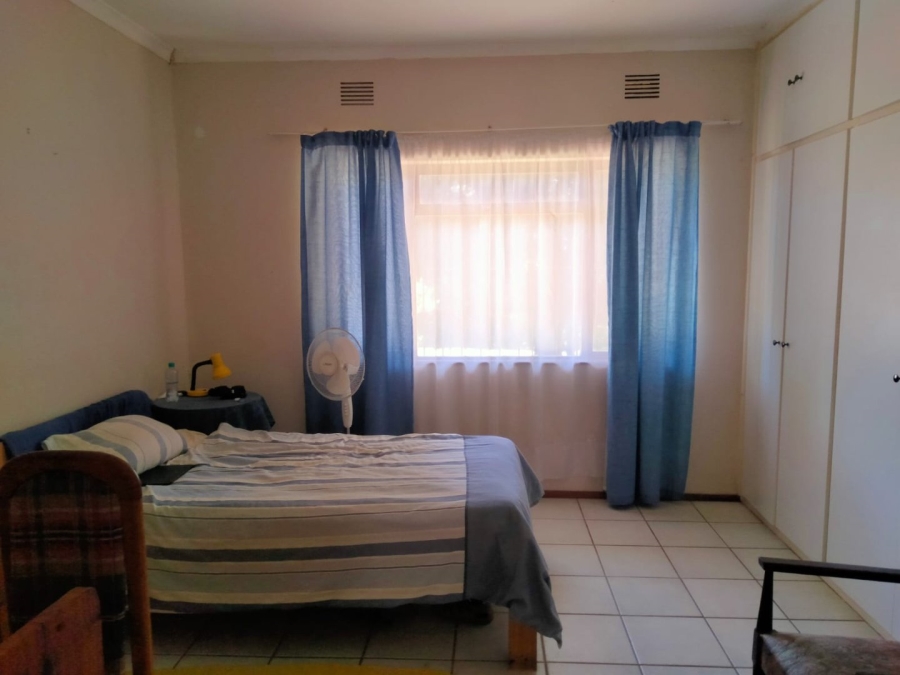 3 Bedroom Property for Sale in Uvongo KwaZulu-Natal