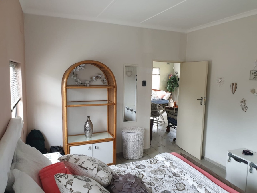 2 Bedroom Property for Sale in Shelly Beach KwaZulu-Natal
