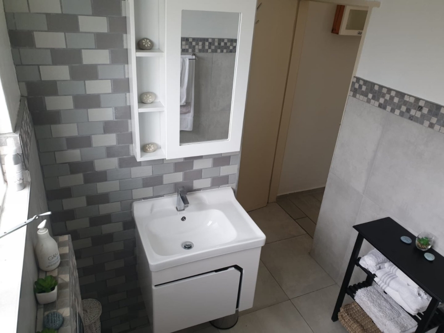 2 Bedroom Property for Sale in Shelly Beach KwaZulu-Natal