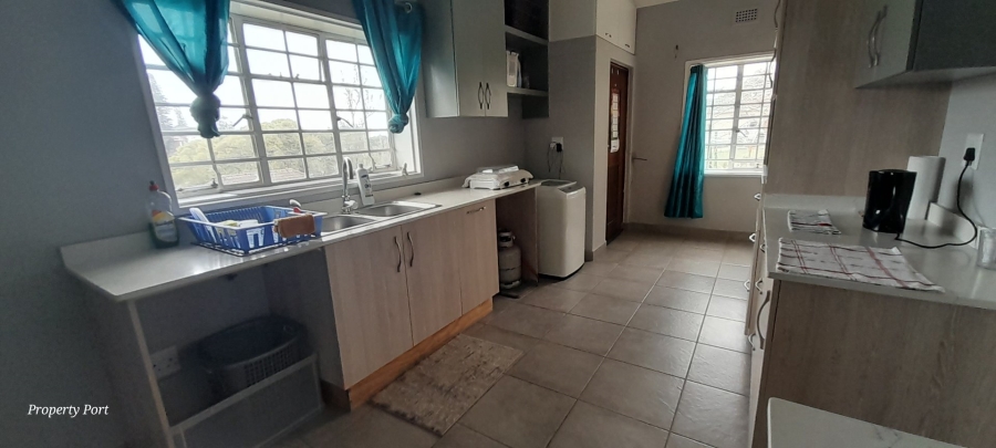 3 Bedroom Property for Sale in Port Shepstone KwaZulu-Natal