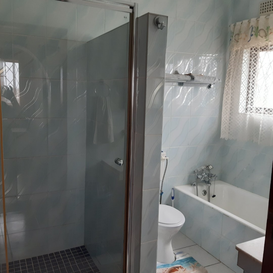 7 Bedroom Property for Sale in Marburg KwaZulu-Natal